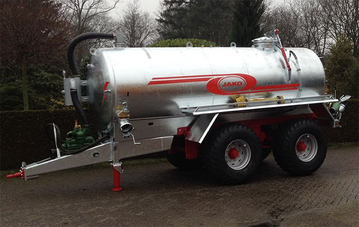 Vacuum Tanker